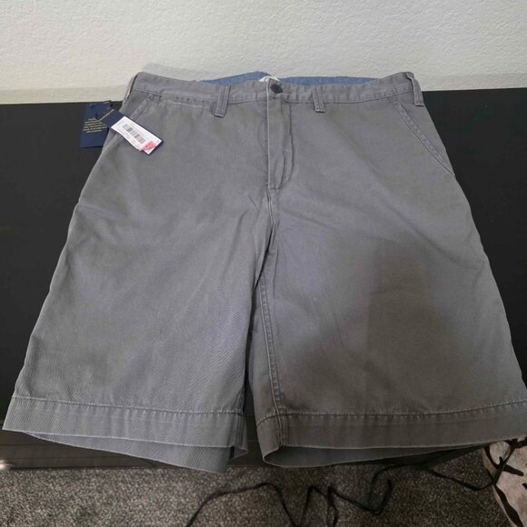 Ralph Lauren 10-Inch Relaxed Fit Chino Short - Picture 2 of 3